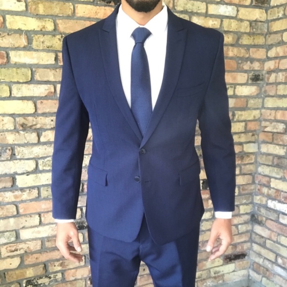 ✨ Calvin Klein Xtreme Slim Fit Navy 100% Wool Suit – 40S – Peak Lapel - Picture 4 of 7